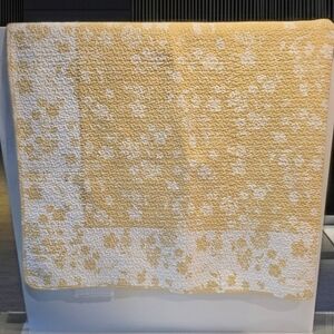 Yellow & White Floral Quilted Throw/Lap Quilt 62" x 48"